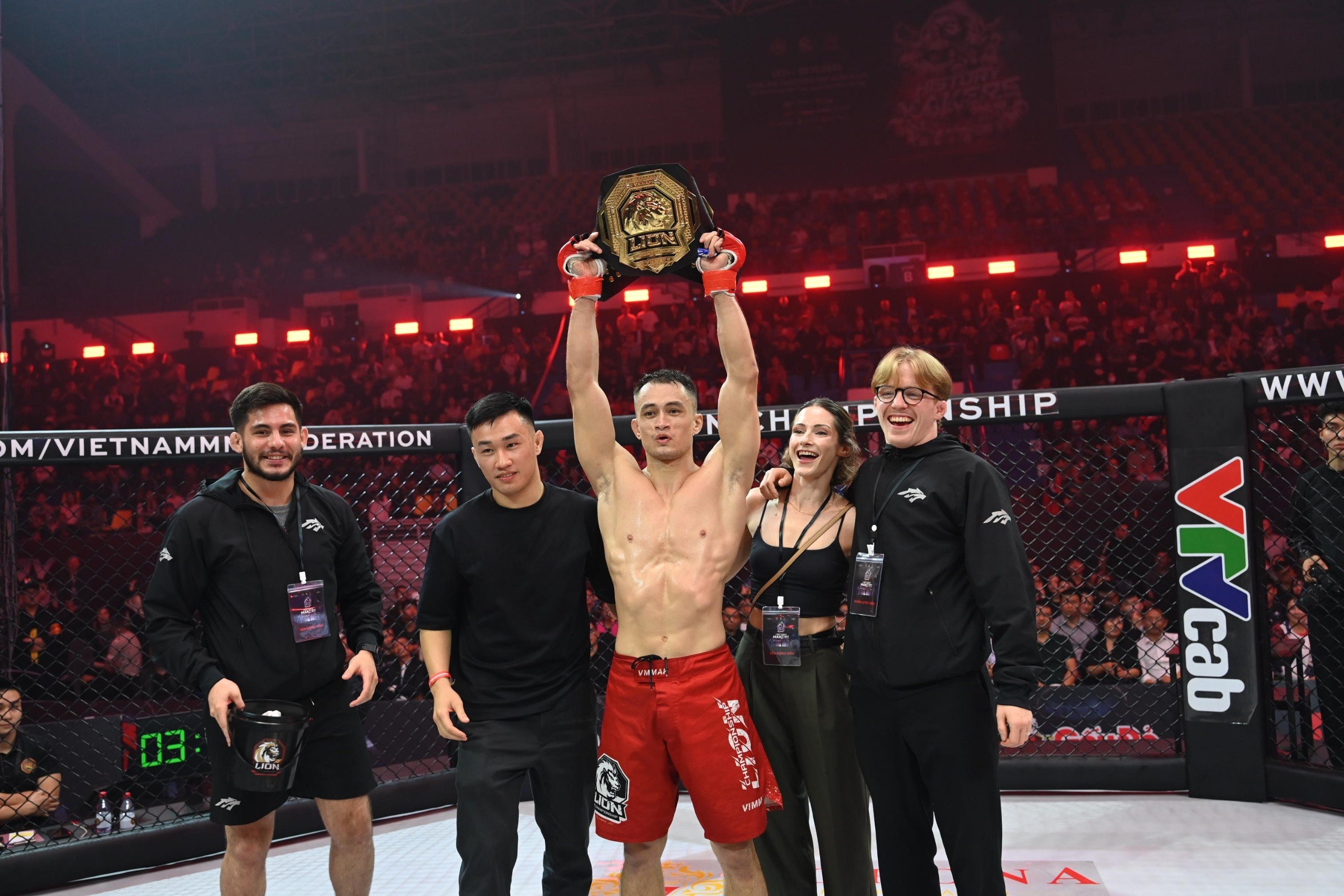 LION Championship 11 anh 8