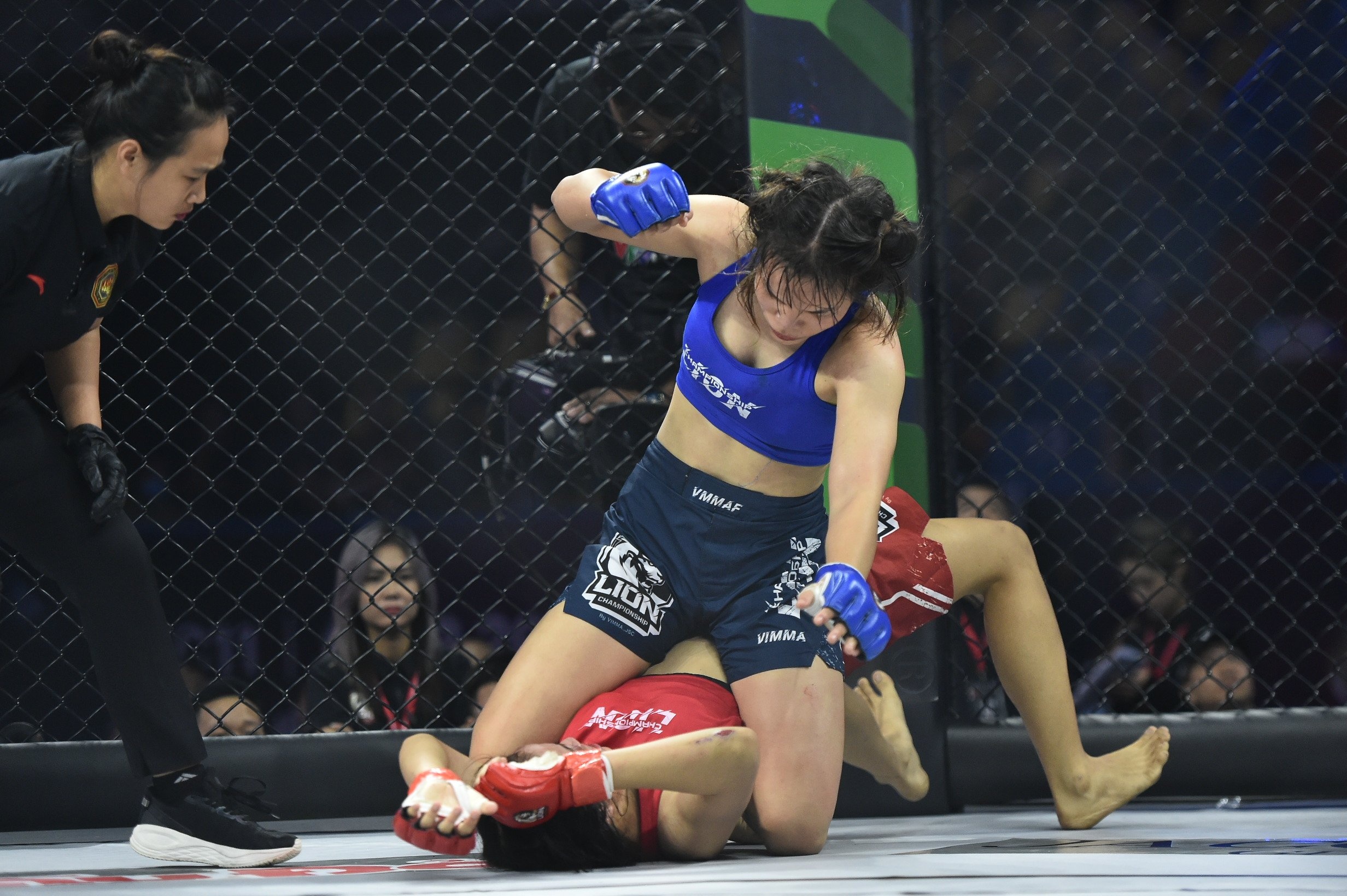 LION Championship 11 anh 14