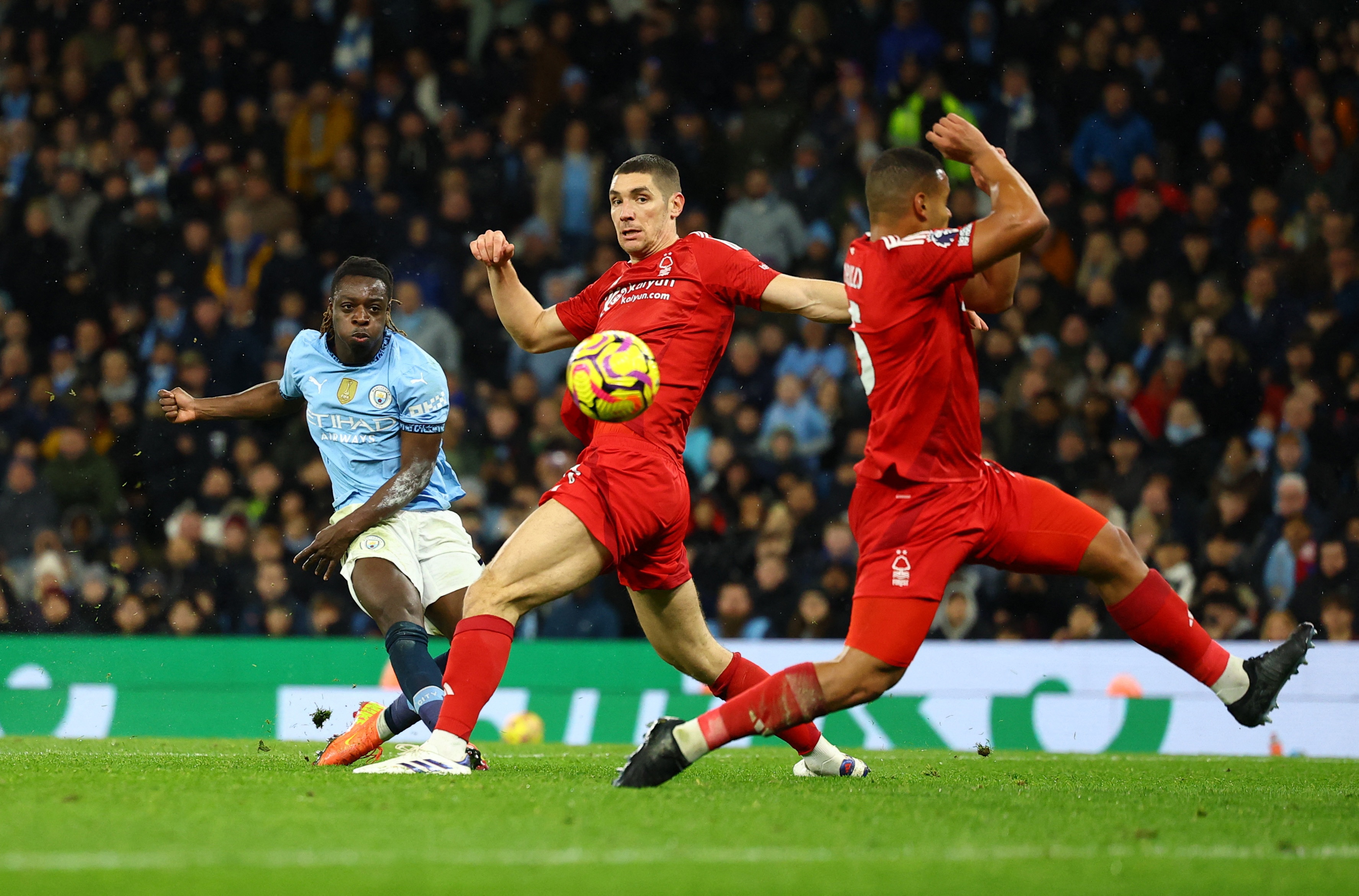 Man City dau Nottingham anh 5