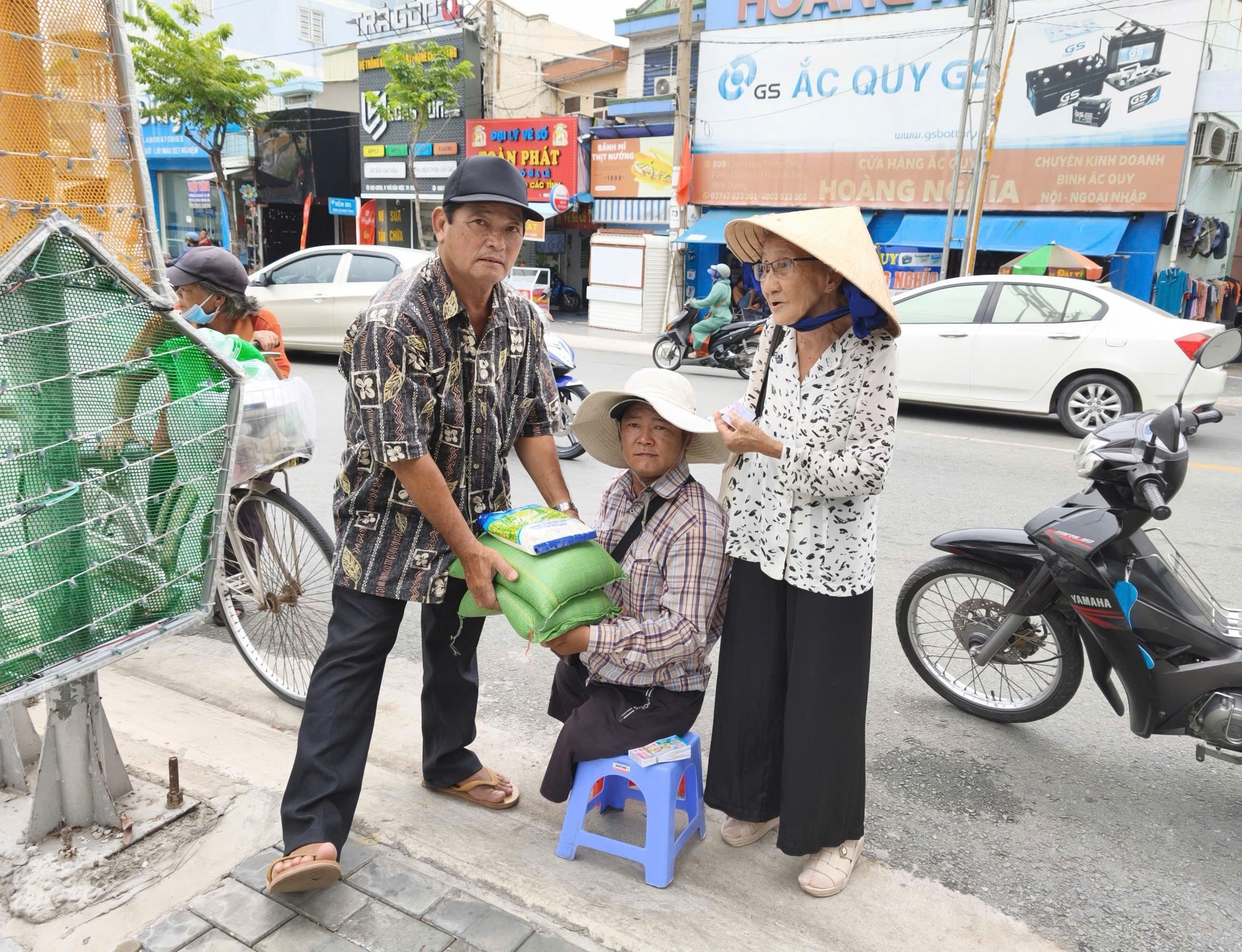lớp học ảnh 13
