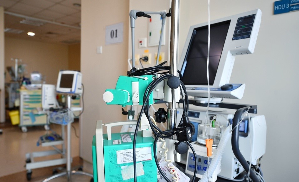 Binh Duong dua khu dieu tri Covid-19 Bac Tan Uyen vao hoat dong hinh anh