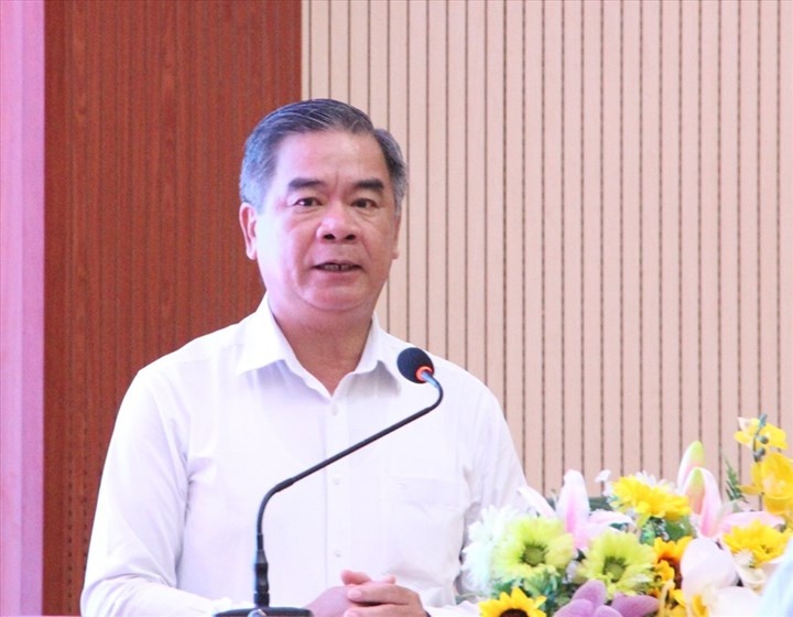 Ky luat Chu tich thi xa Tan Uyen vi chong dich khong hieu qua hinh anh