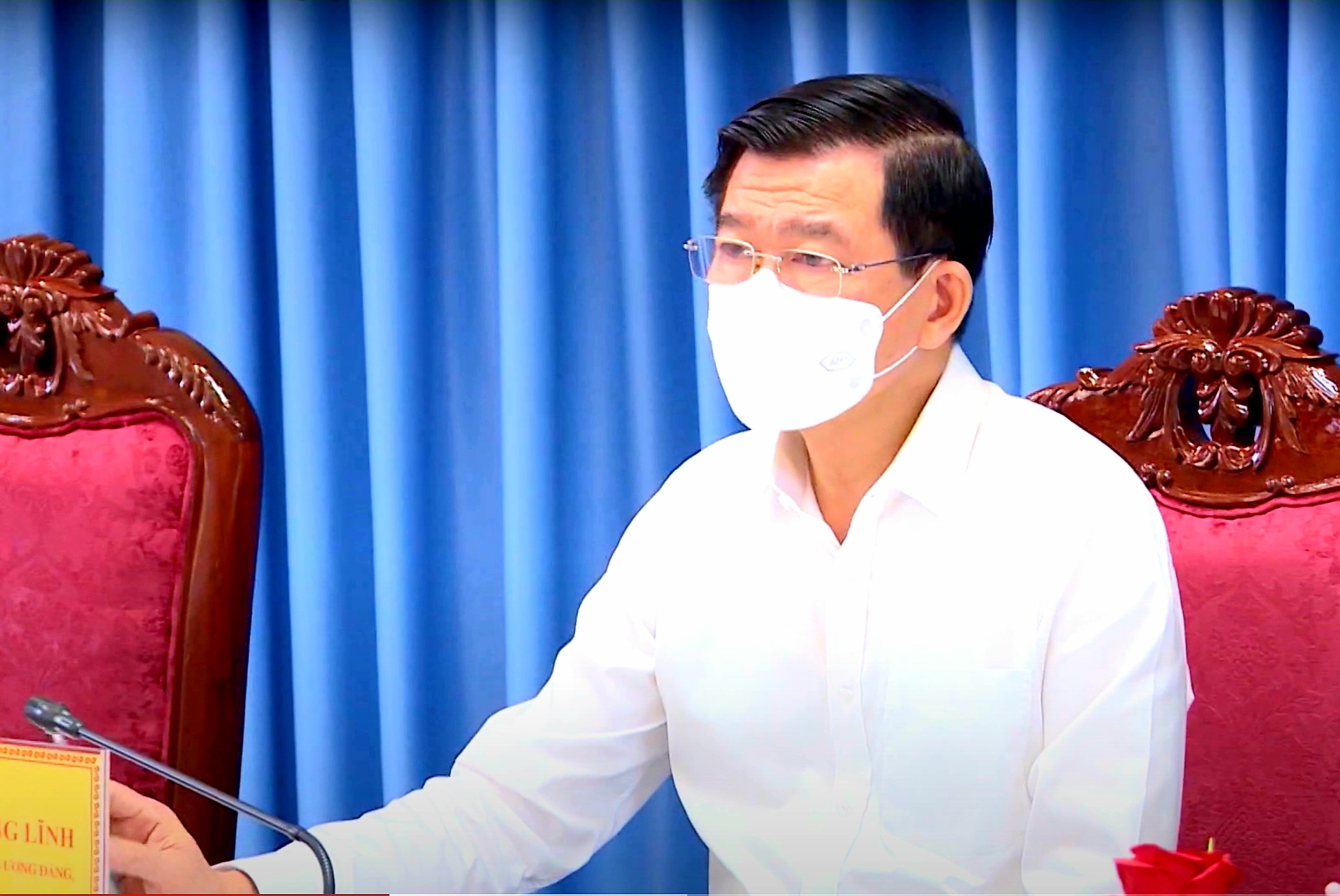 Bi thu Dong Nai: 'Mo cua nhung khong nong voi duoc' hinh anh