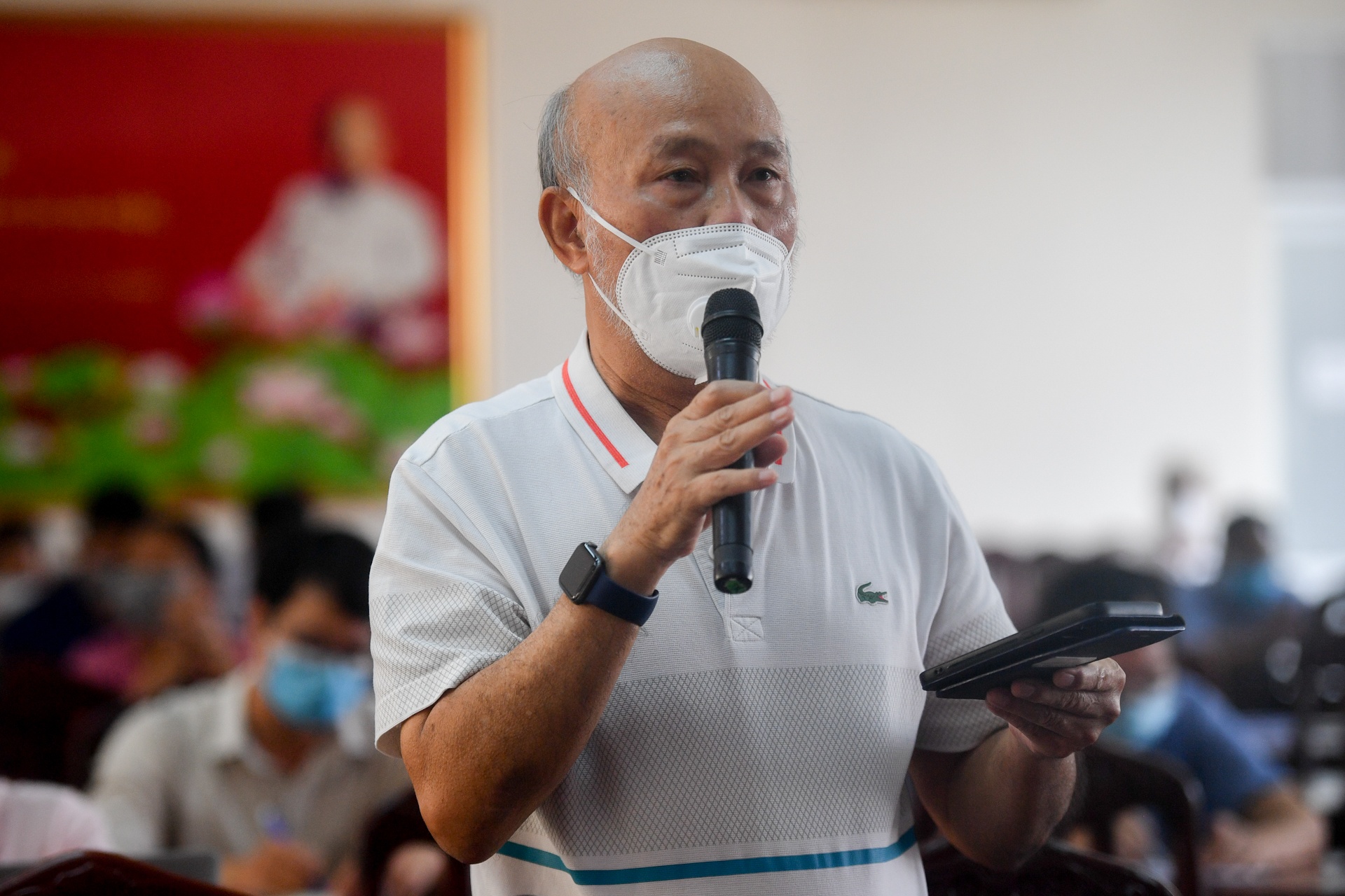 Tiep xuc cu tri TP.HCM,  Chu tich UBND TP.HCM Phan Van Mai anh 2