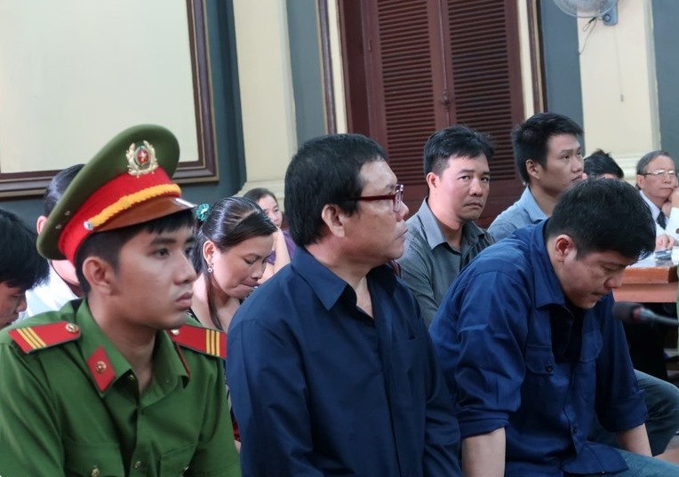 80 thanh tra,  canh sat giao thong,  logo xe vua,  Nguyen Canh Chan anh 1