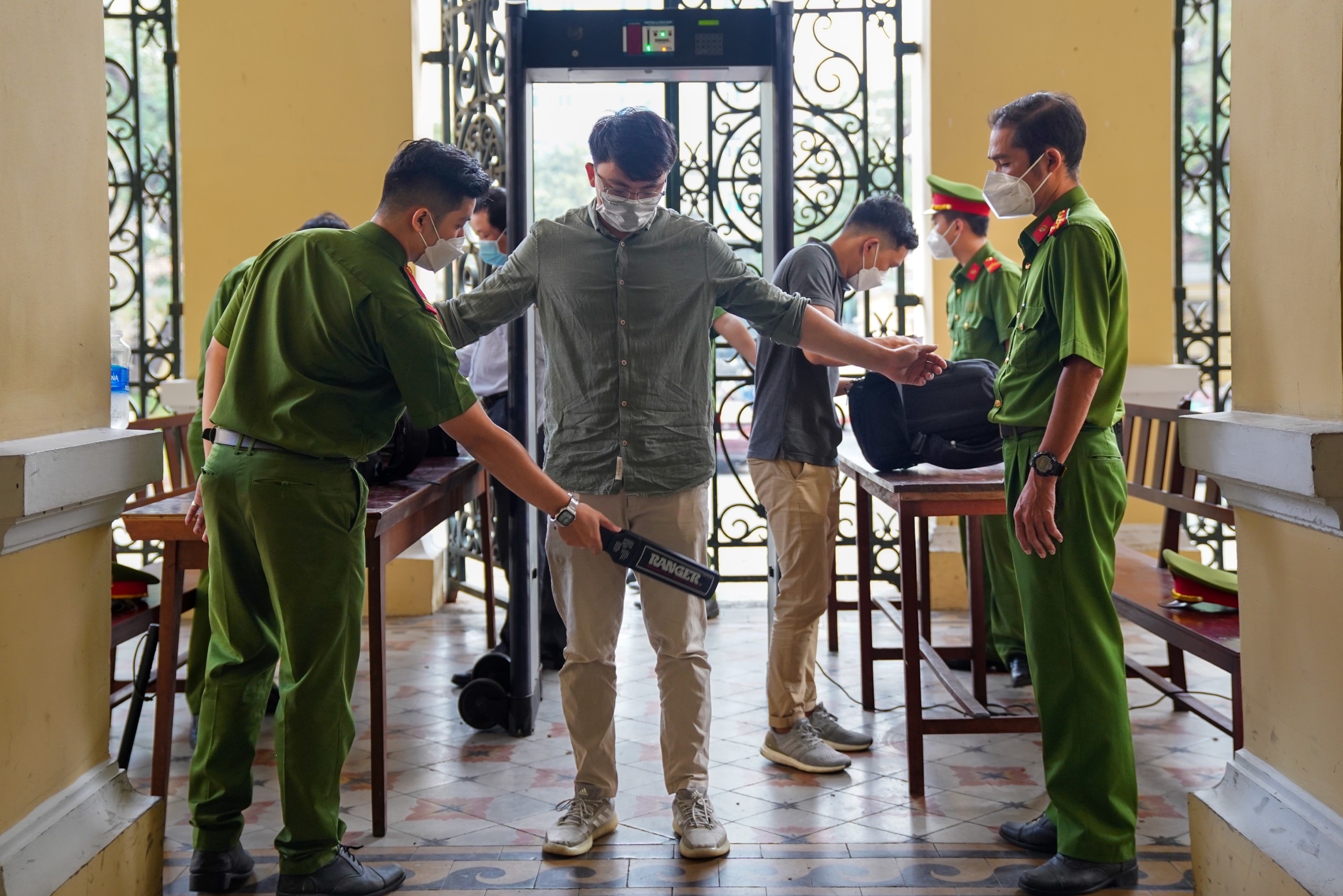 Tat Thanh Cang hau toa anh 3