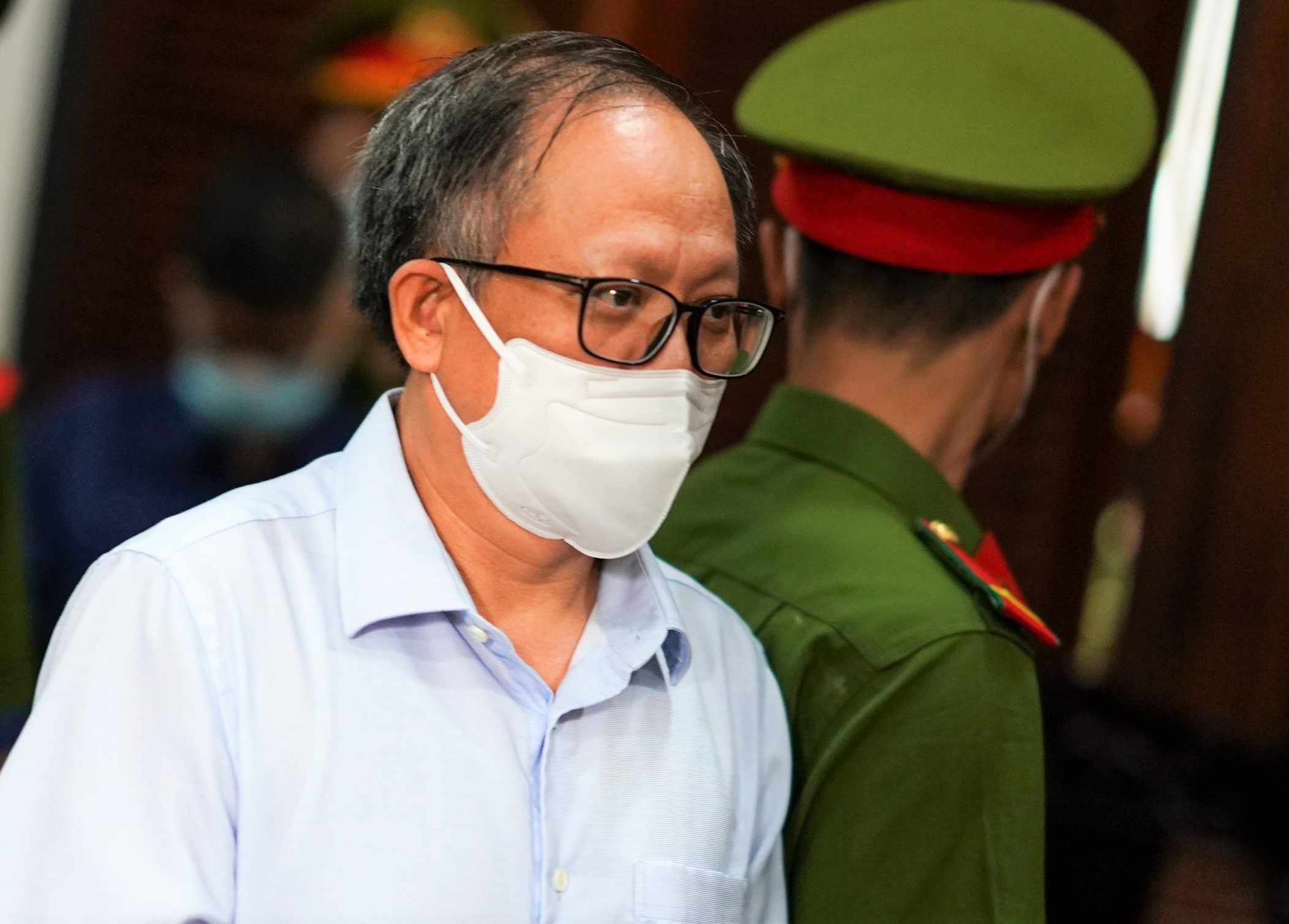 Ong Tat Thanh Cang dan chung cu khong giup Nguyen Kim tham gia Sadeco hinh anh