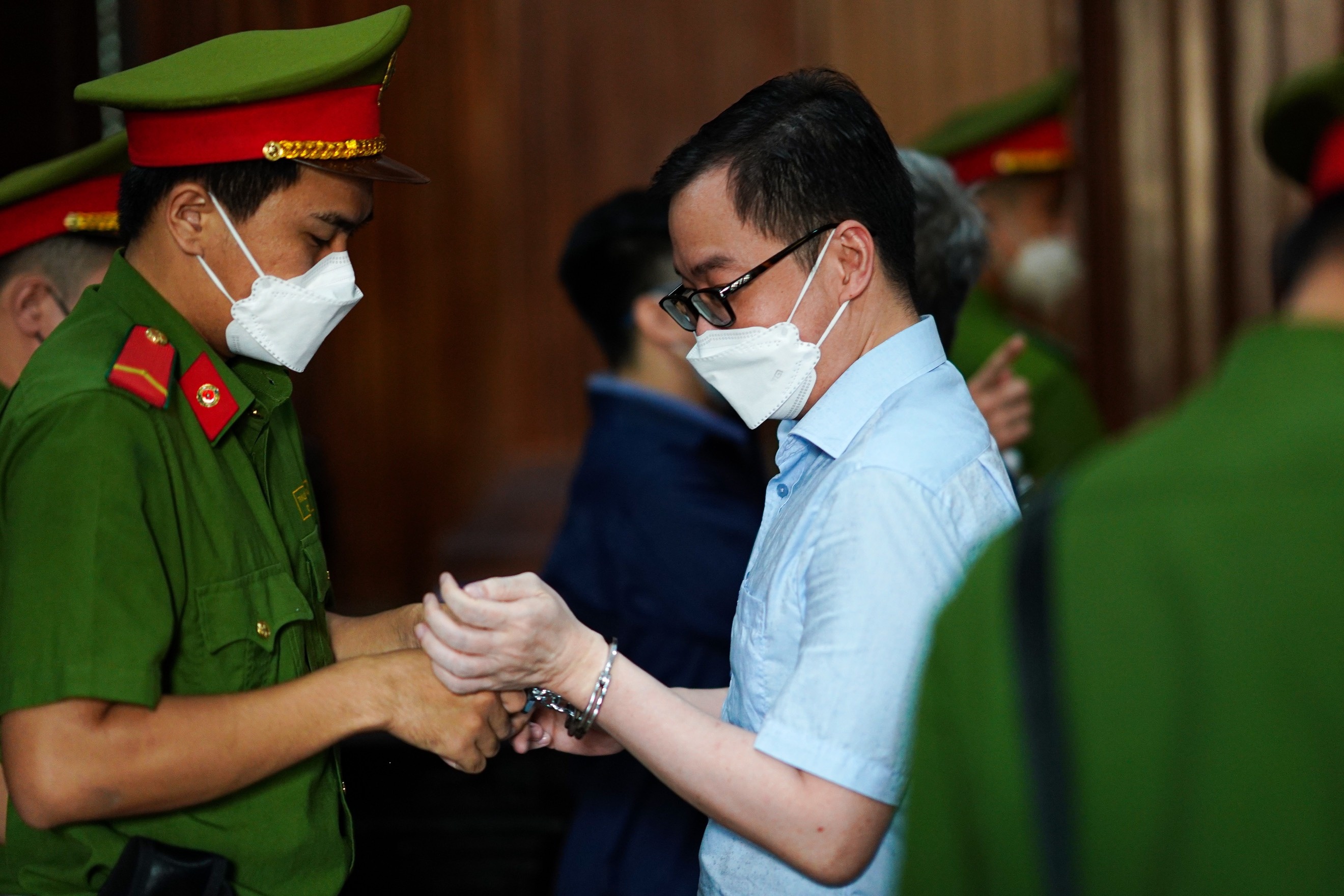 tuyên án Tất Thành Cang,  Tề Trí Dũng,  sai phạm tại sadeco ảnh 2 tuyen an Tat Thanh Cang,  Te Tri Dung,  sai pham tai sadeco anh 2