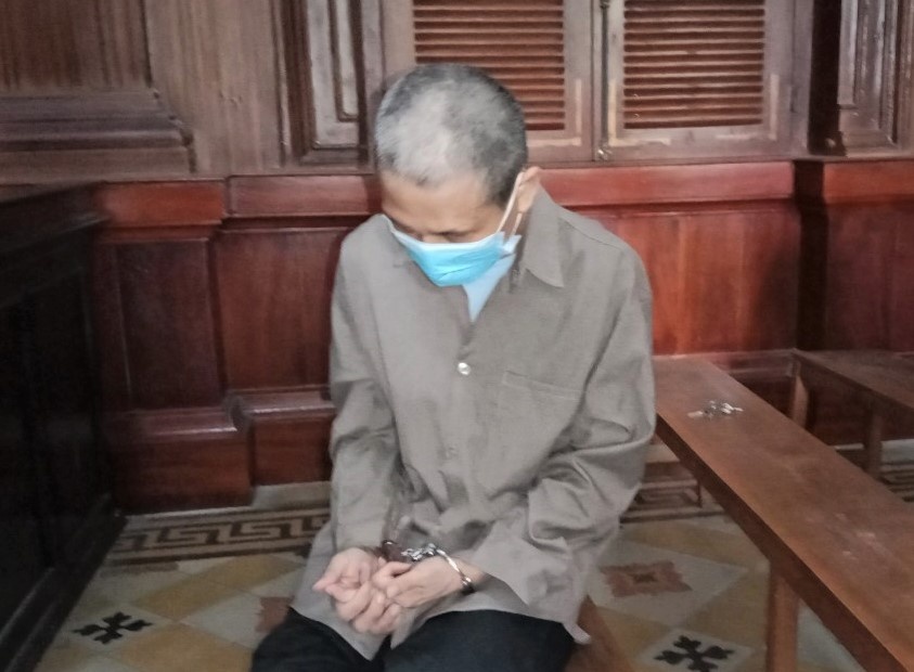 Dam chet truong ban quan ly cho Kim Bien, linh an chung than hinh anh