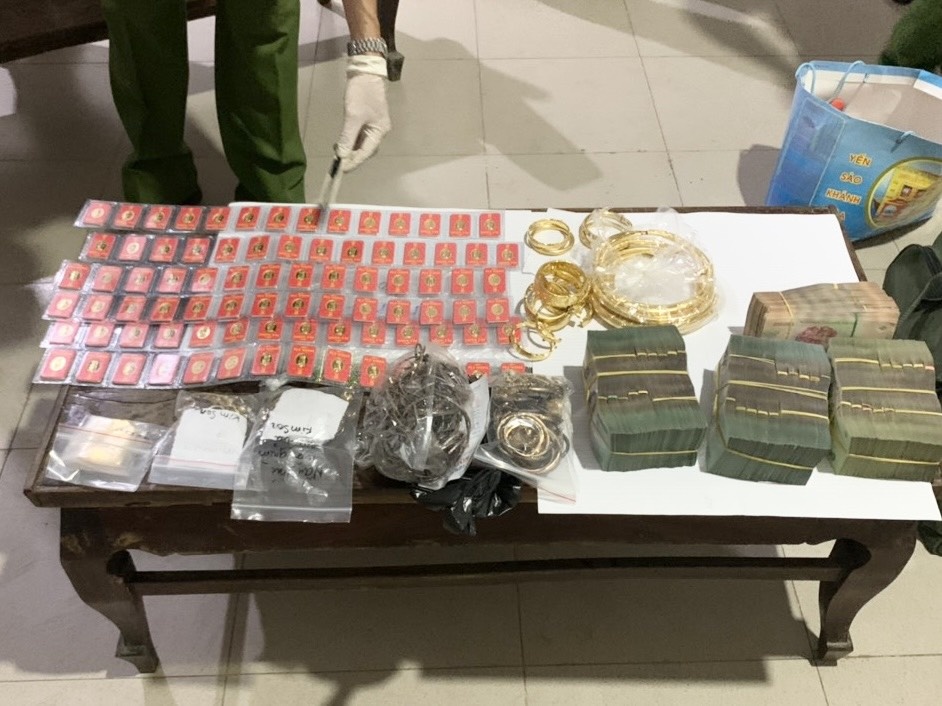 buon lau,  buon lau vang,  Tay Ninh anh 2