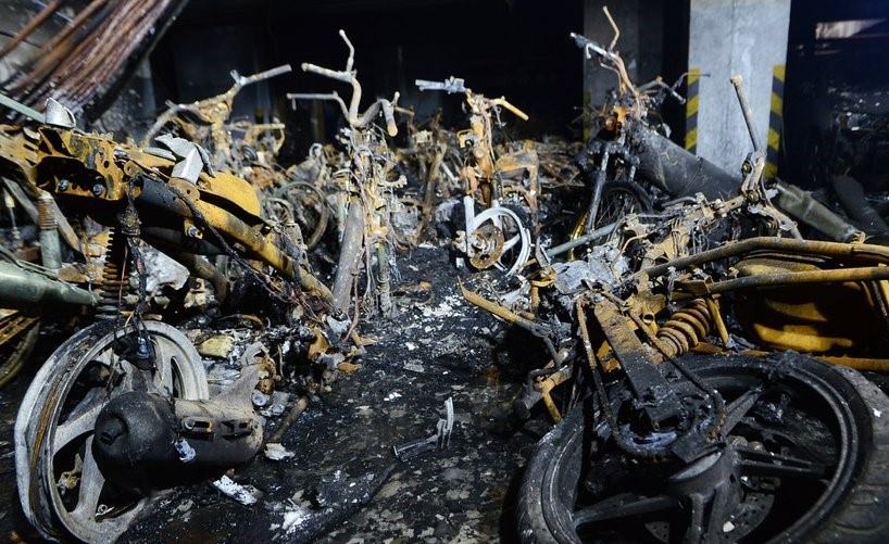 hoan tat cao trang,  vu chay chung cu carina,  13 nguoi tu vong anh 1