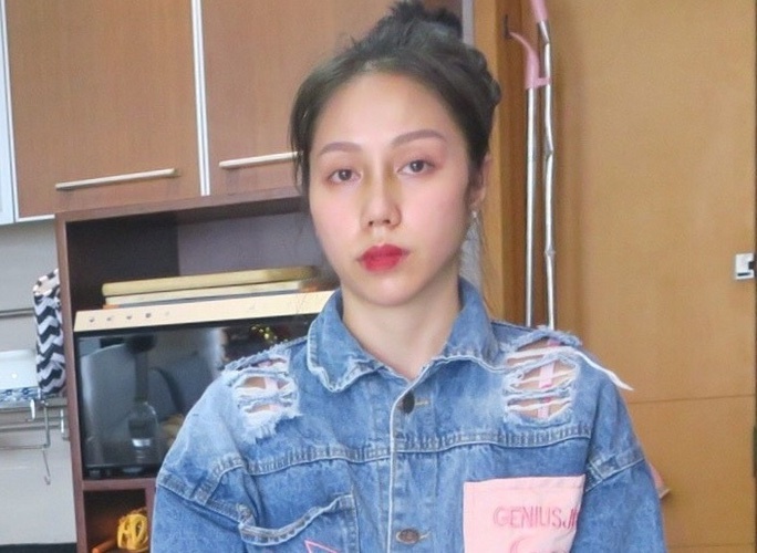 Vu be 8 tuoi o TP.HCM tu vong: Nan nhan tung bi nhot vao chuong cho hinh anh