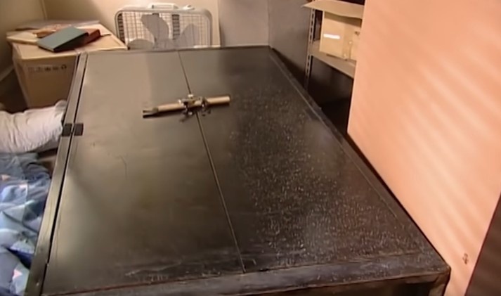 Co gai gap hoa vi qua tu te voi cuu toi pham cuong dam anh 3