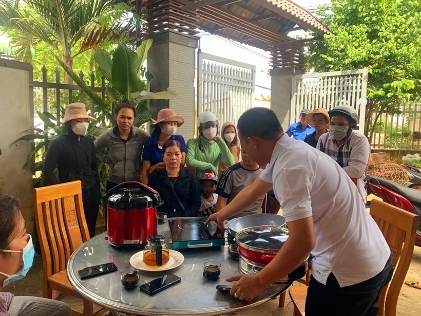 chiêu trò quà tặng ảnh 1 chieu tro qua tang anh 1