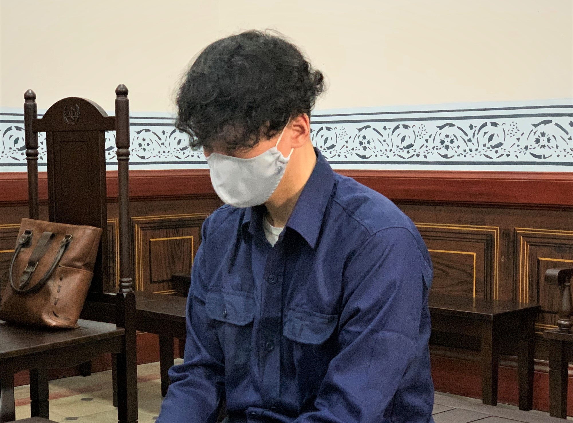 Tu hinh ke sat hai nguoi phu nu Han Quoc hinh anh