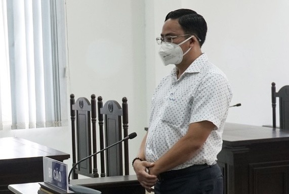 Nguoi gay roi o sieu thi quan 7 bi phat 6 thang tu treo hinh anh