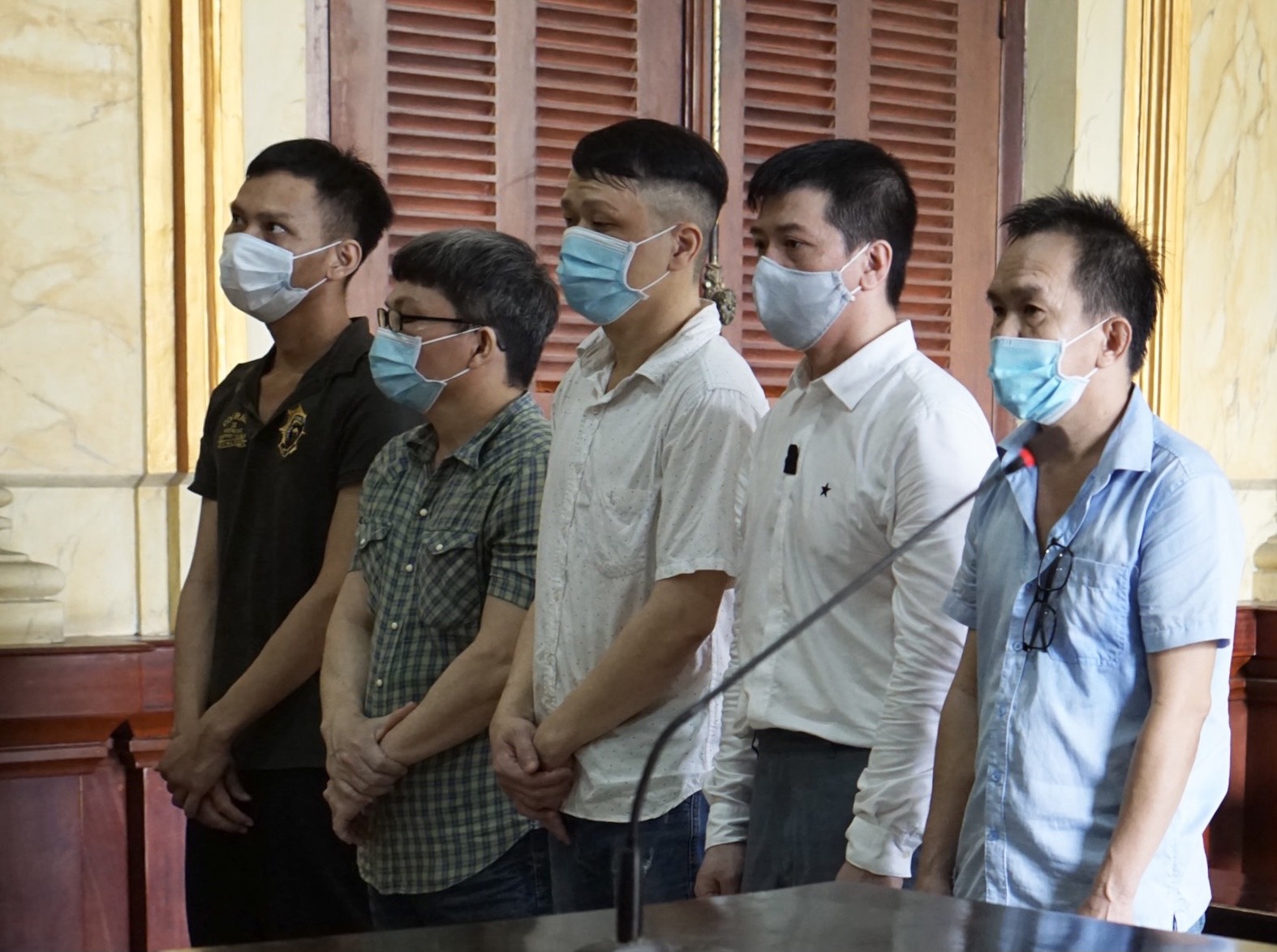 Doi pho hinh su mo song bac anh 1