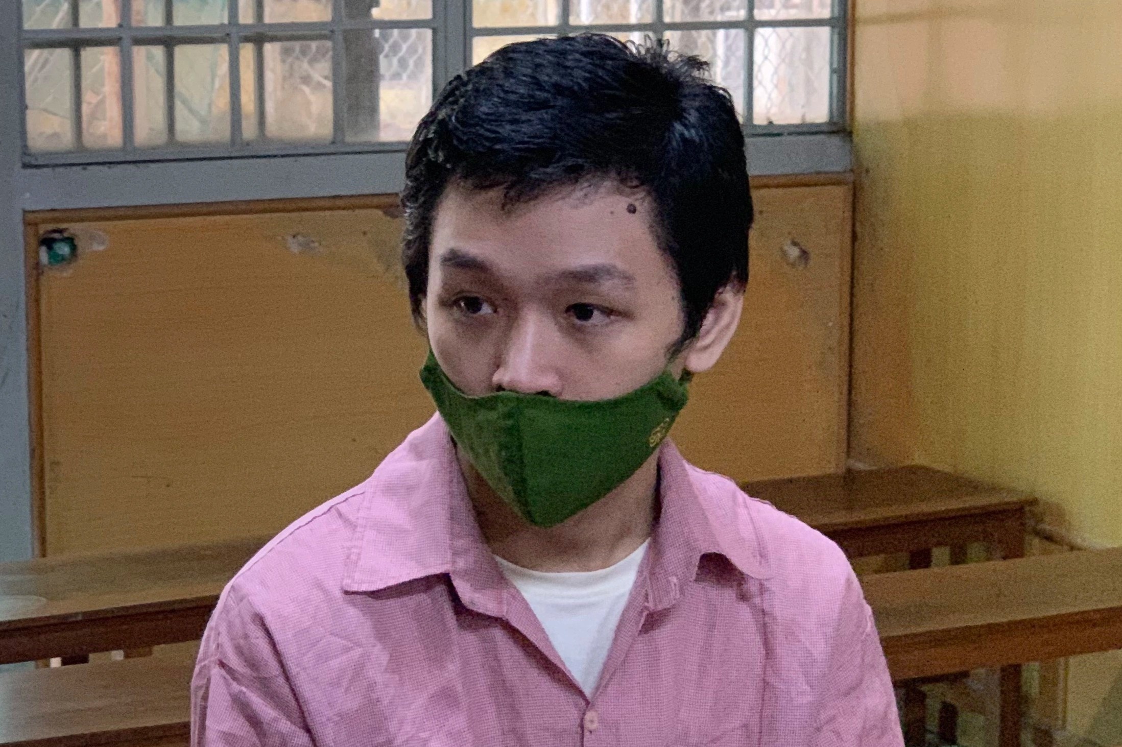 Phat tu ke giat tui xach khien nguoi phu nu o TP.HCM vo hop so hinh anh
