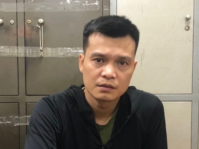 Bat ke gia danh cong an chiem doat 1,9 ty dong hinh anh