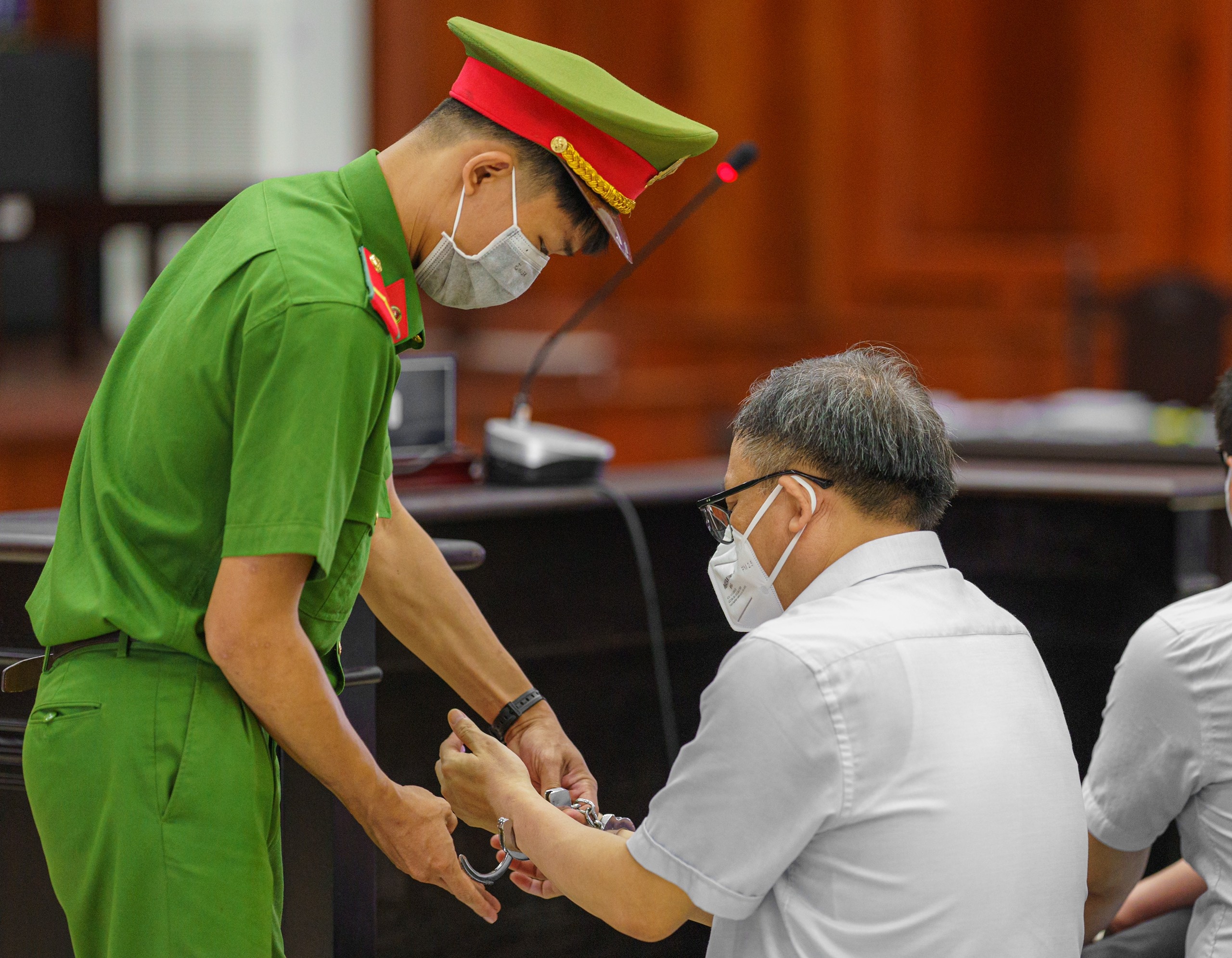 Ong Te Tri Dung xuc dong anh 3