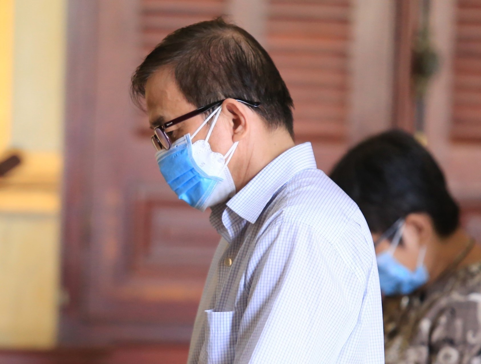 Giam doc lua ban khu 'dat vang' o TP.HCM linh an chung than hinh anh