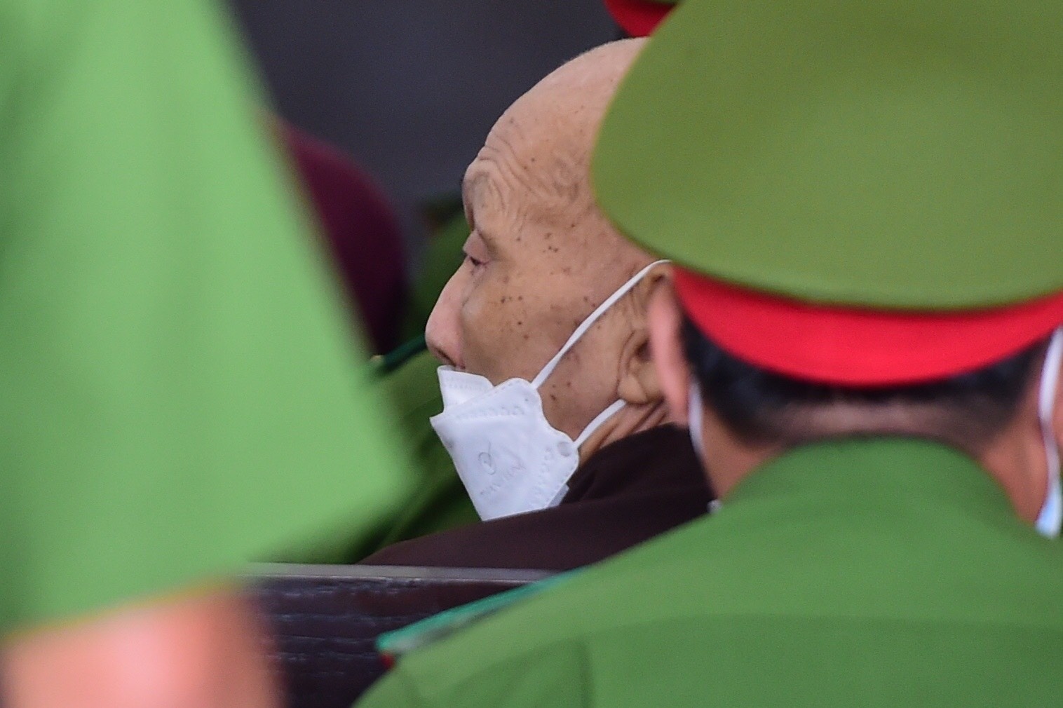 xet xu Le Tung Van anh 1