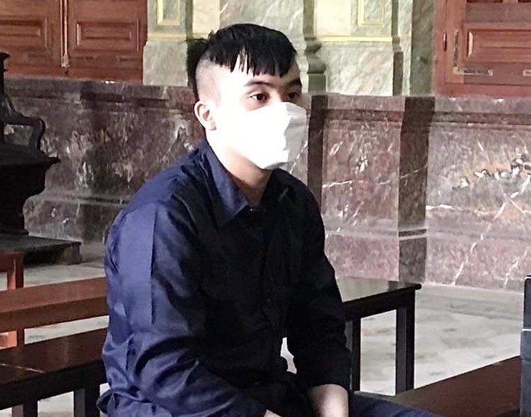 Linh an chung than vi dam ban nhau tu vong hinh anh