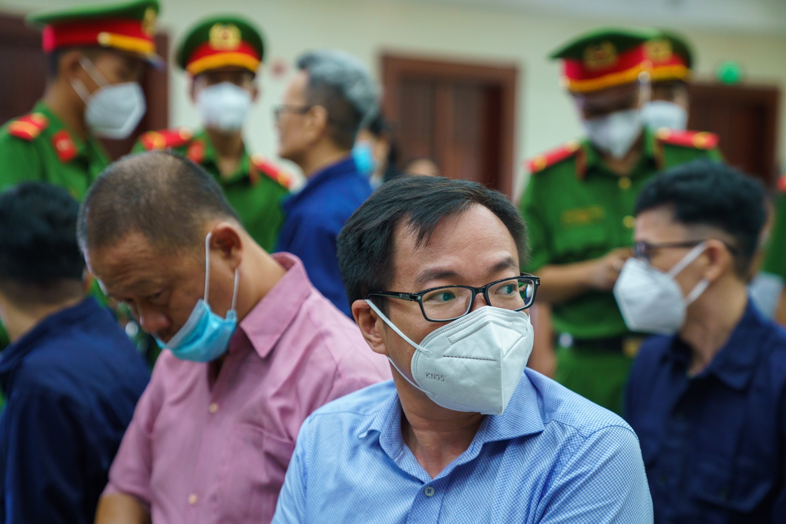 Te Tri Dung hau toa,  TP Ho Chi Minh,  ban re dat nen anh 1