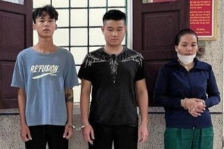 Di choi cung ban gai, nguoi dan ong Viet kieu bi chem trong thuong hinh anh