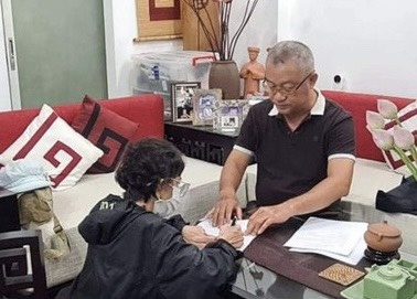 Cong an phan hoi kien nghi dinh chi dieu tra doi voi bi can Le Thu Van hinh anh