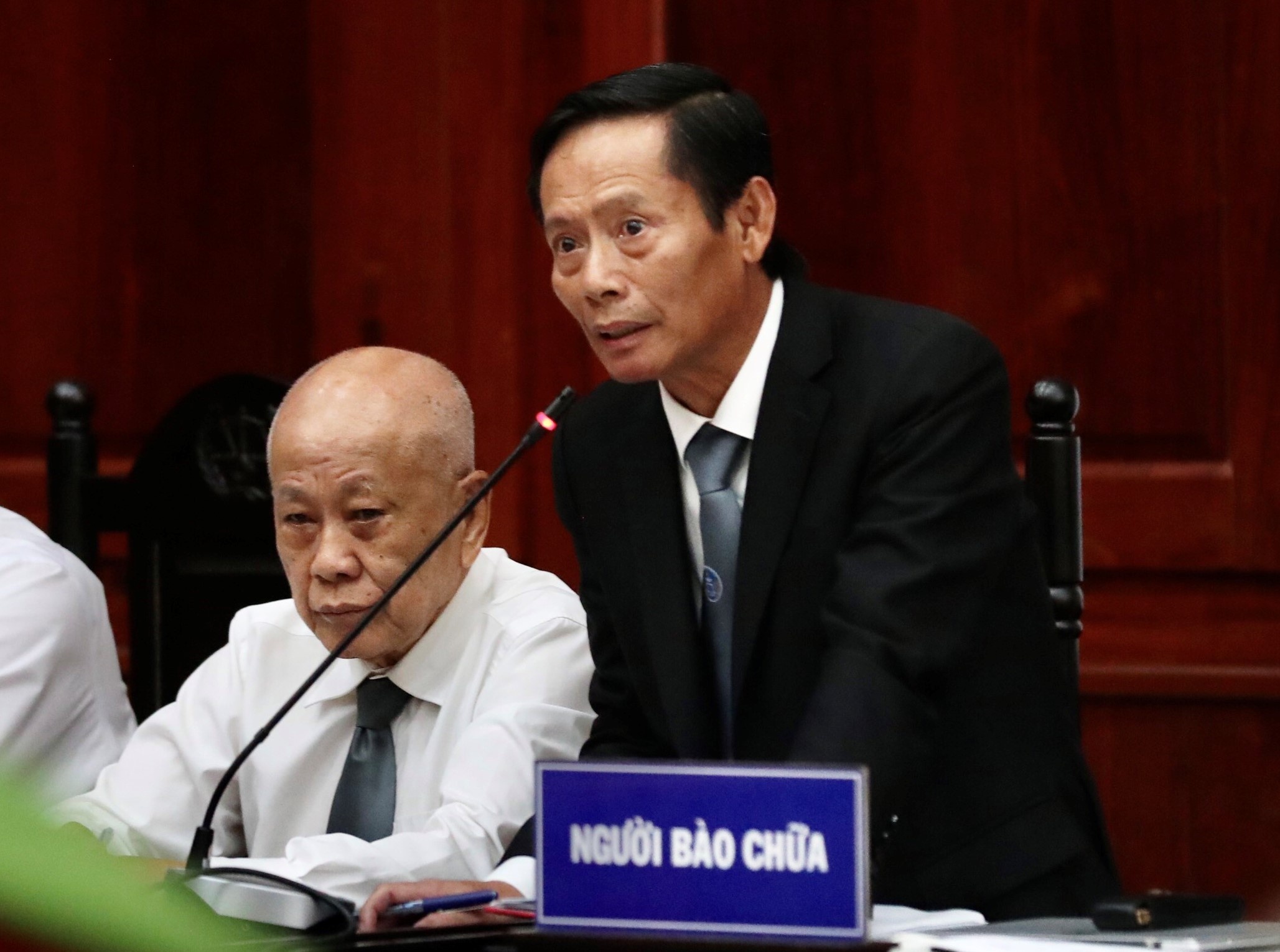 Luat su cua ba Bach Diep de nghi toa phuc tham tra ho so dieu tra lai hinh anh
