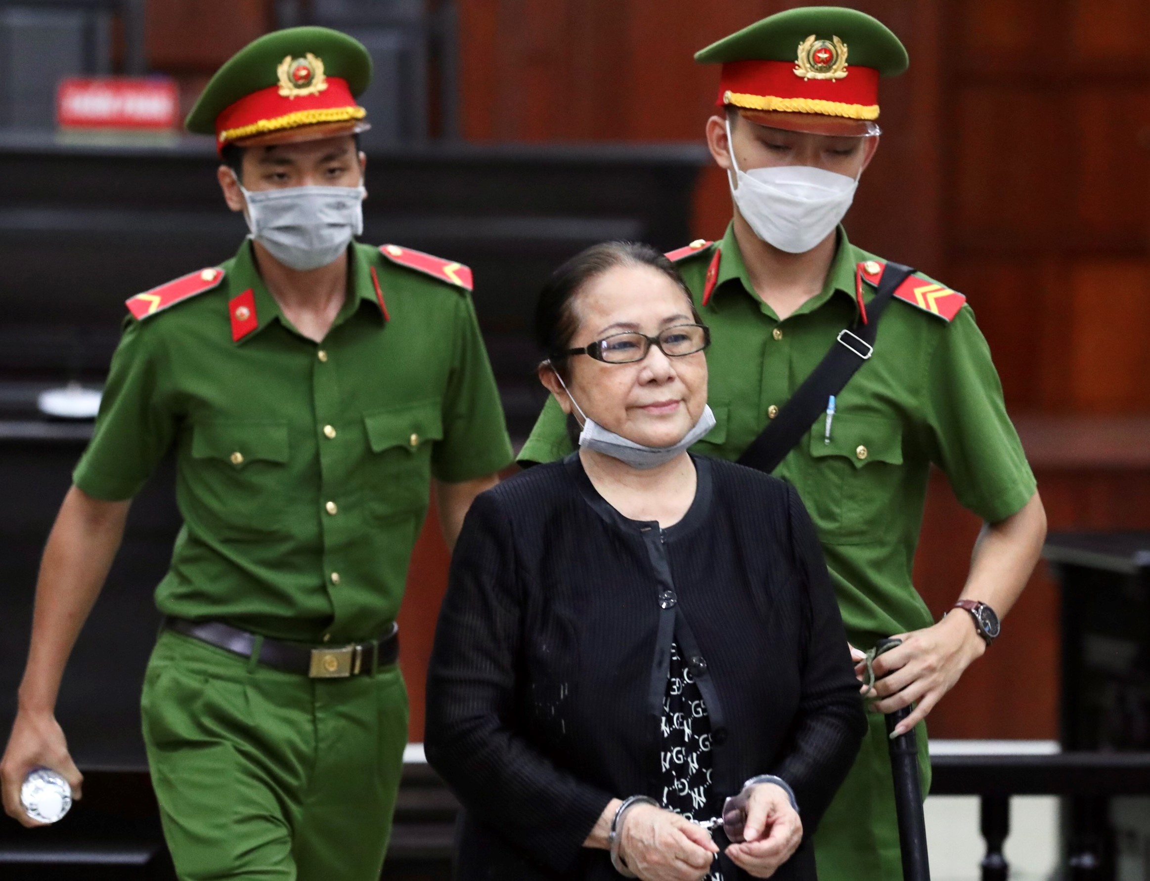 Toa bac khang cao, tuyen phat ba Duong Thi Bach Diep tu chung than hinh anh