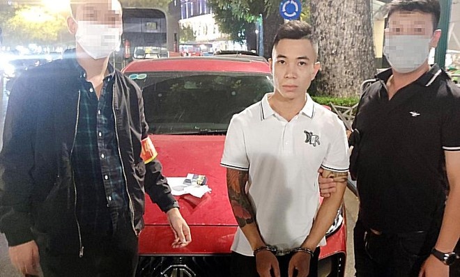 Tam giu 20 quai xe gay roi trat tu cong cong hinh anh