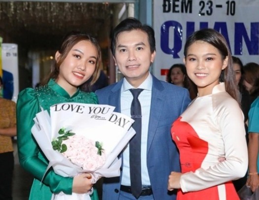 Manh Quynh nhan 2 con gai cua Phi Nhung lam con nuoi hinh anh