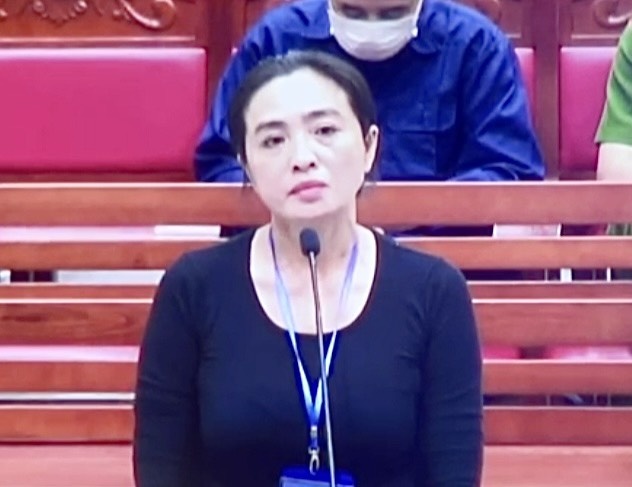 Ong trum xang lau khai nho nguoi tinh giu giup 2 ty dong moi thang hinh anh