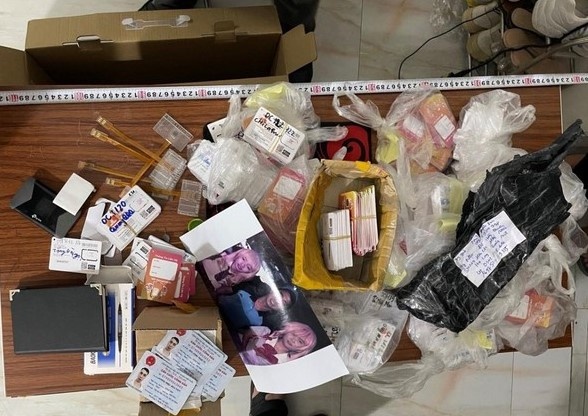 Lam gia CCCD, mo tai khoan ngan hang online de danh bac hinh anh