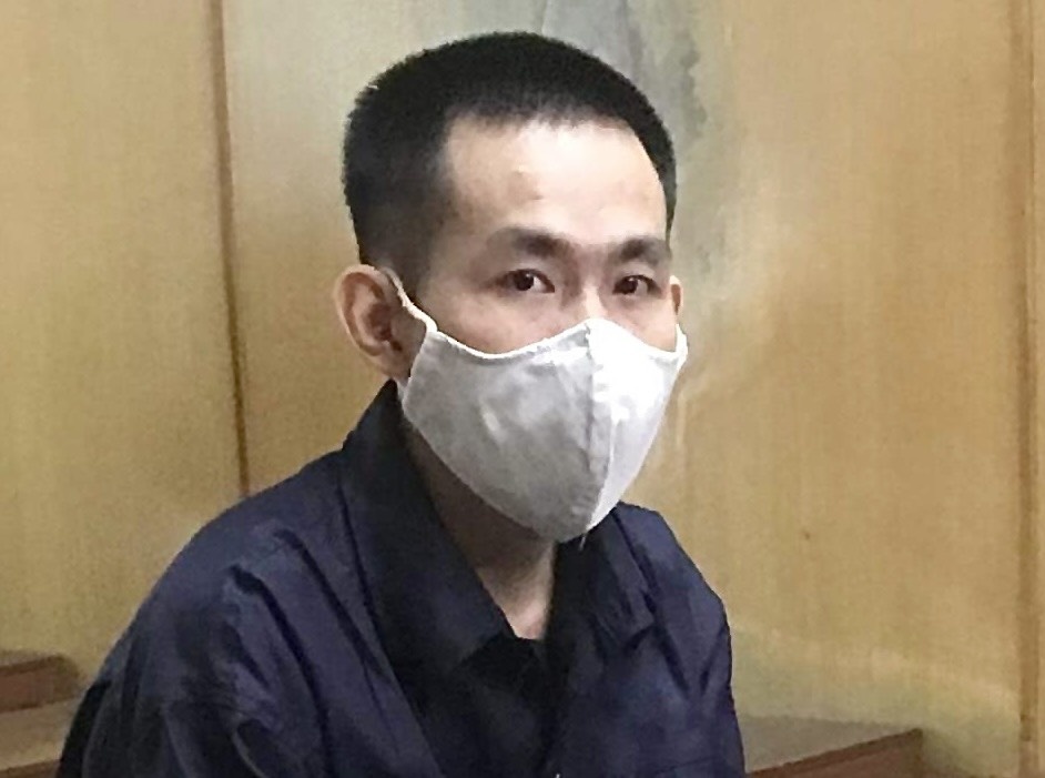 đổ xăng đốt phụ nữ ảnh 1 do xang dot phu nu anh 1