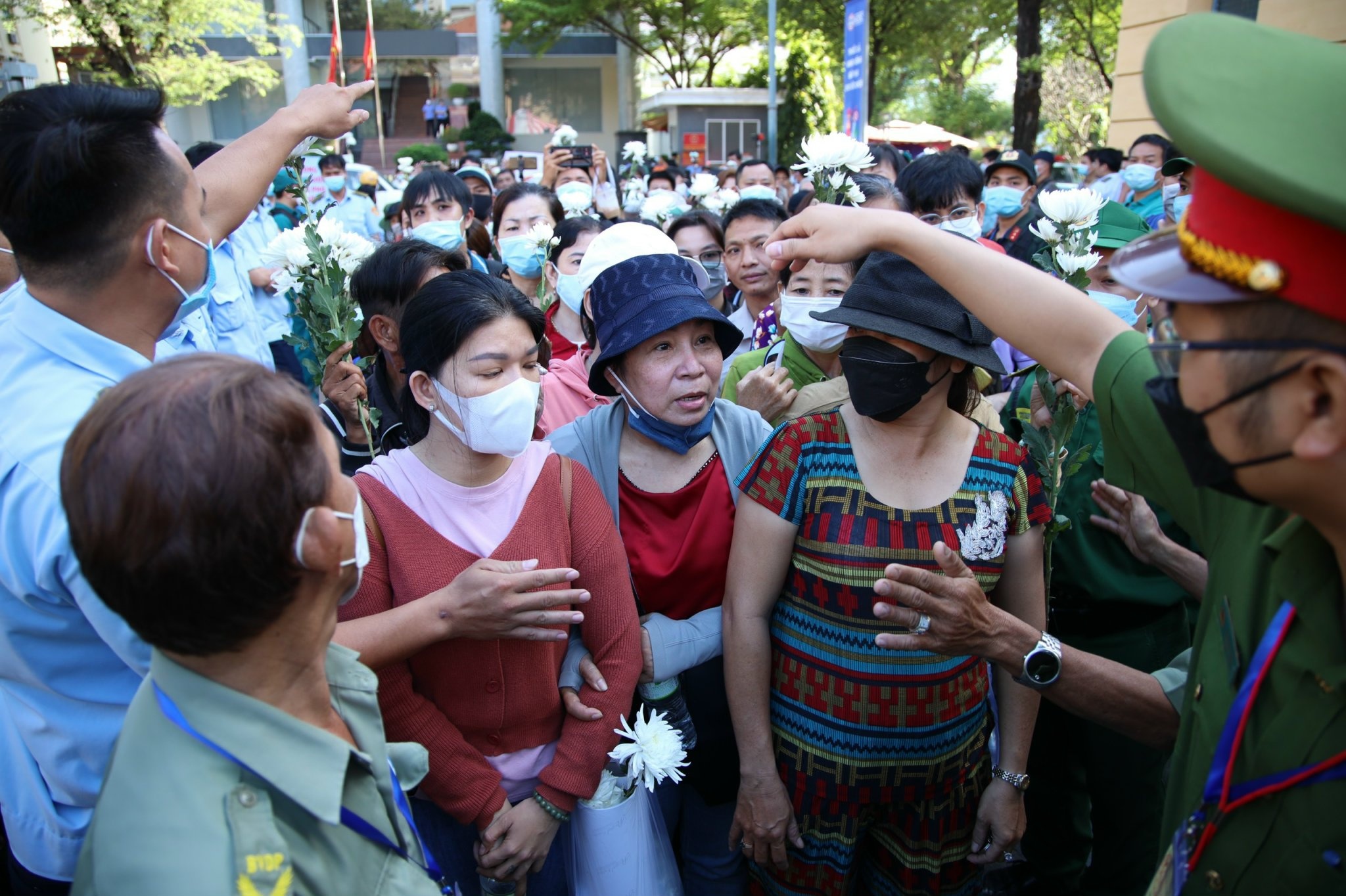 bao hanh be 8 tuoi anh 11