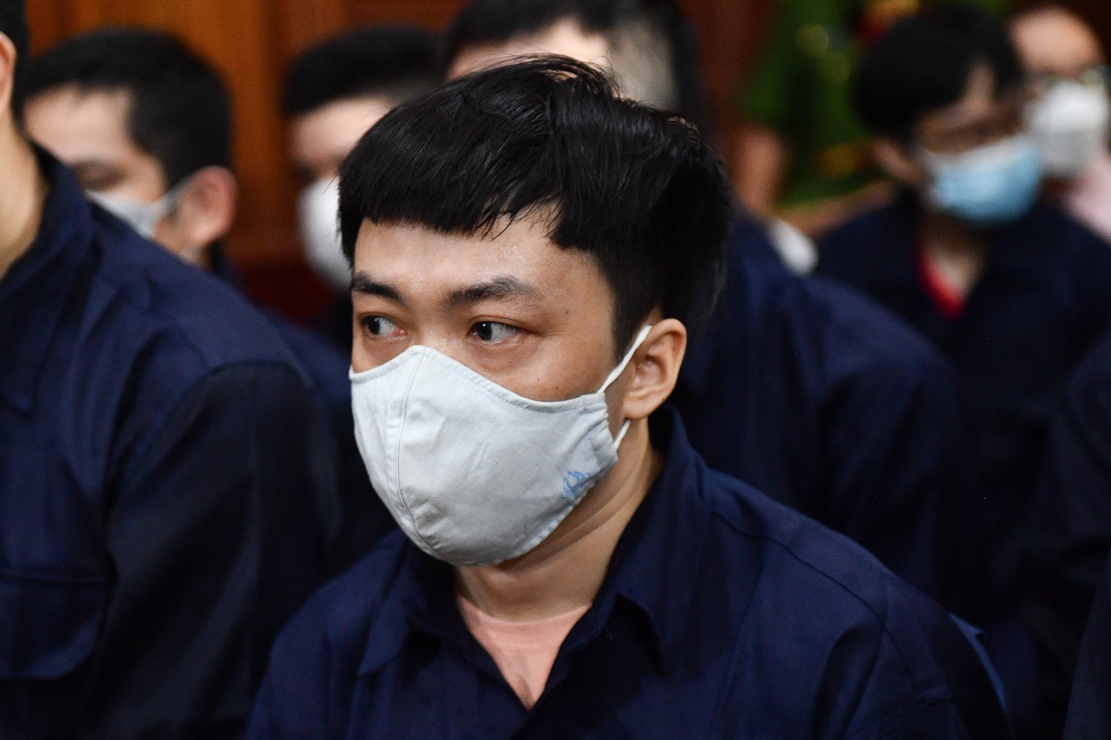 xet xu Nguyen Thai Luyen anh 2