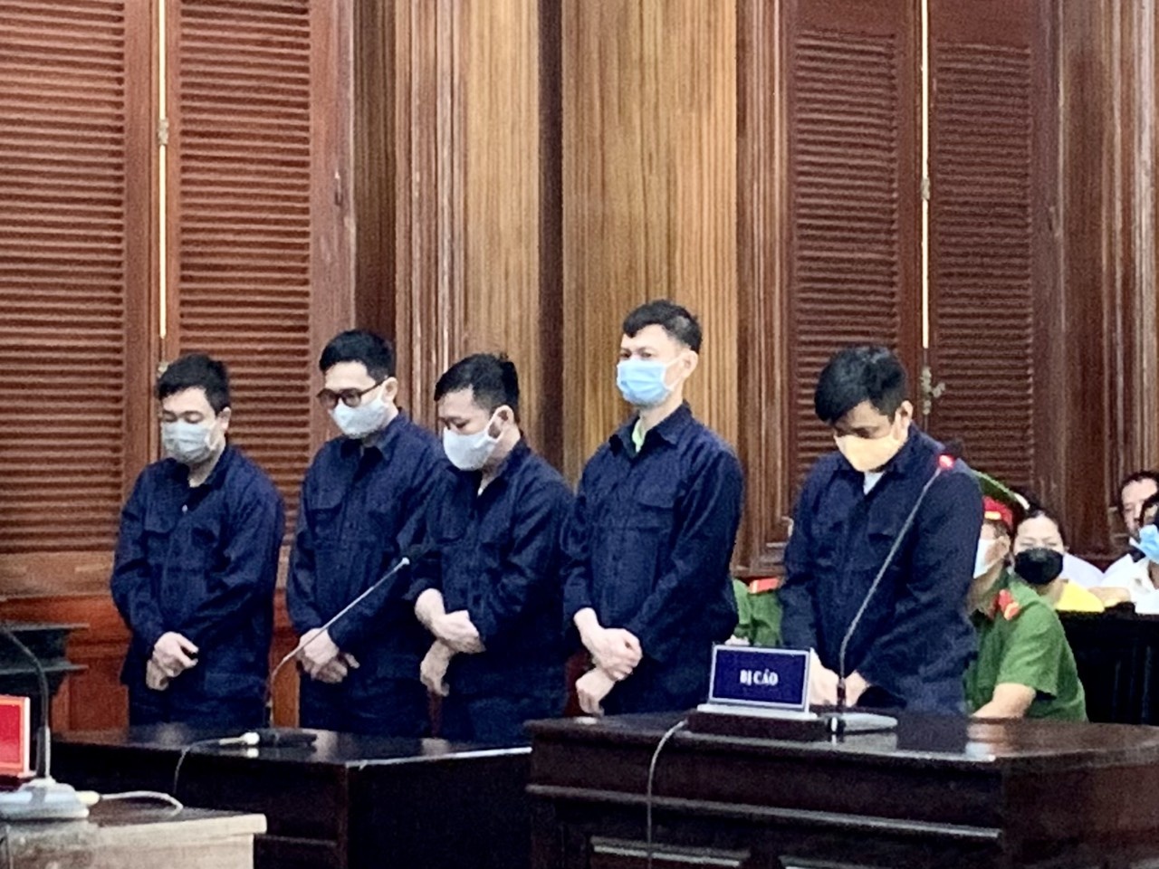 Lua ban du an 'ma', tong giam doc Phu An Thinh Land linh an chung than hinh anh