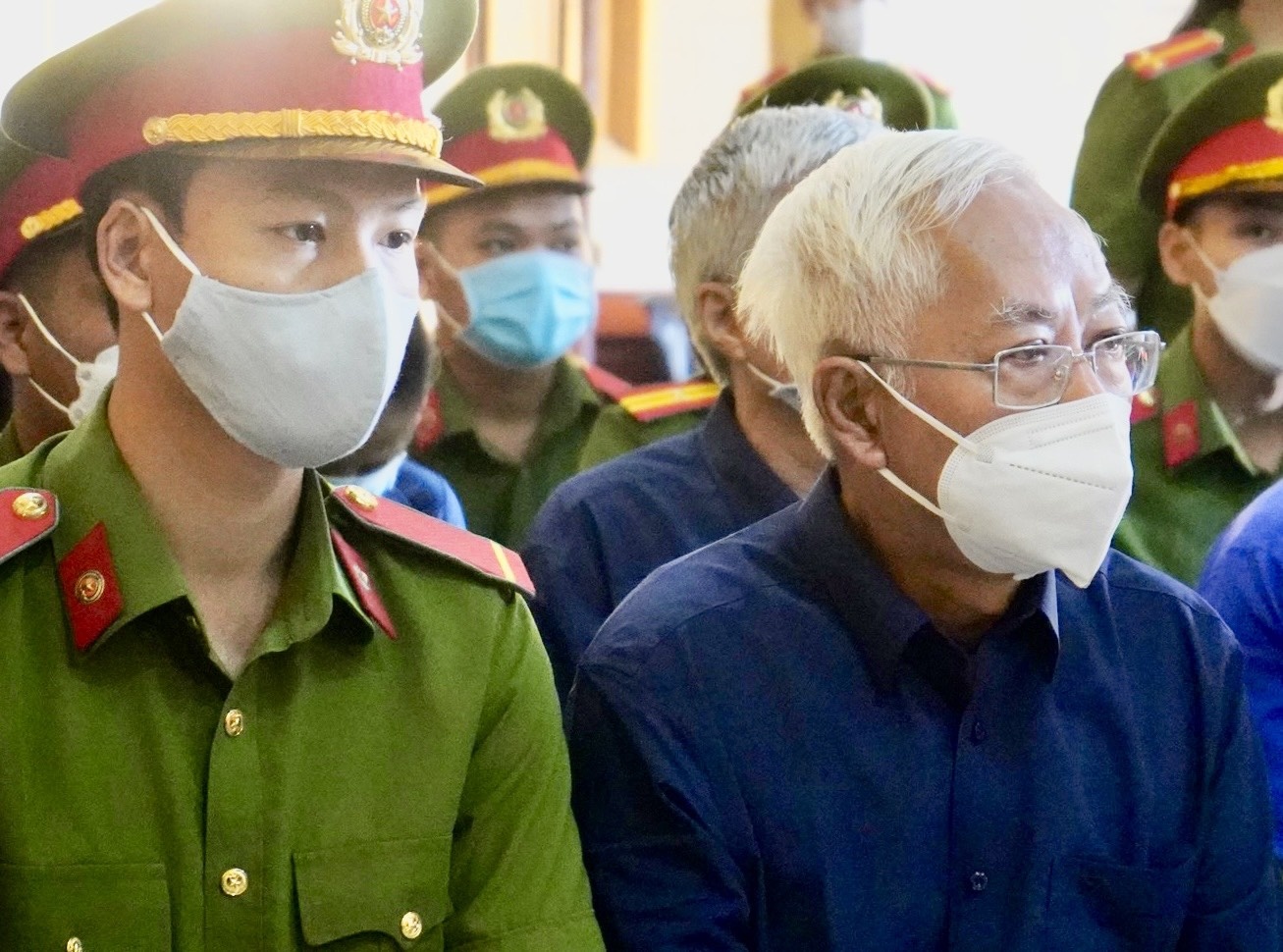 xet xu Tran Phuong Binh anh 1