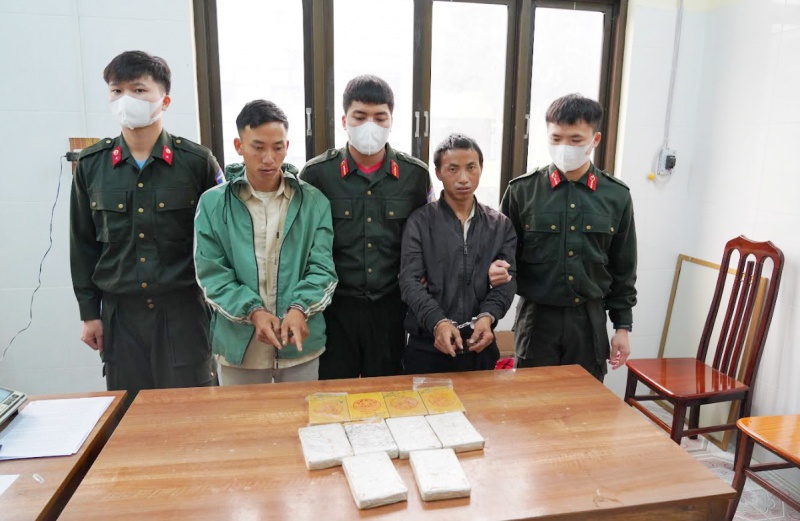 10 banh heroin anh 1