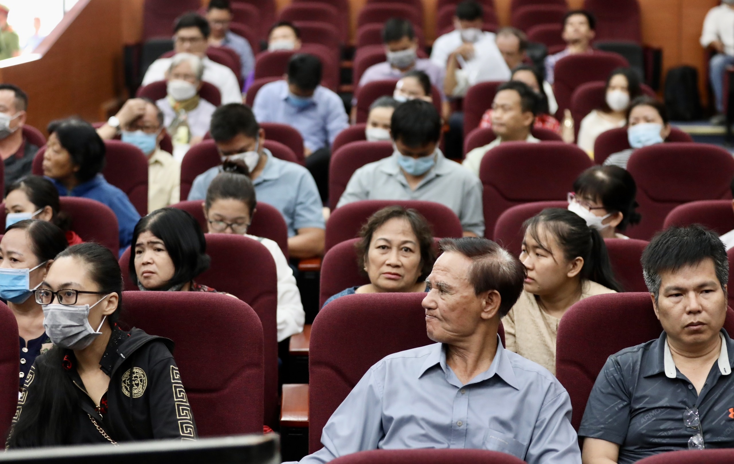 xét xử Nguyễn Thái Luyện ảnh 7 xet xu Nguyen Thai Luyen anh 7