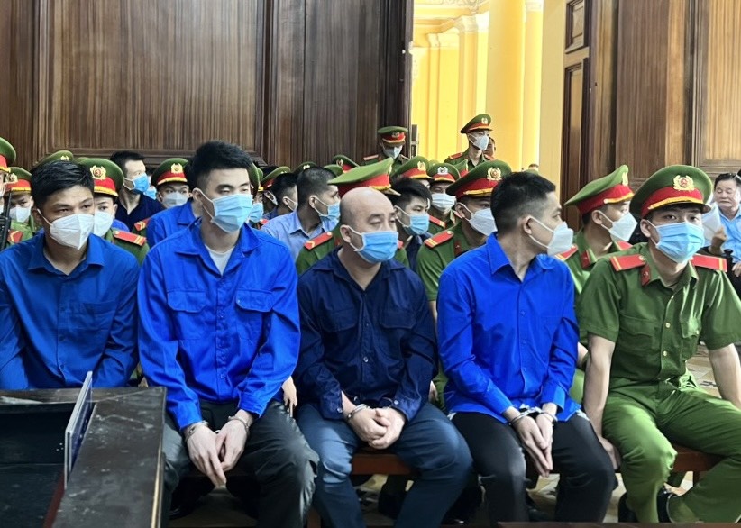 cuop 37 ty tien ao anh 1