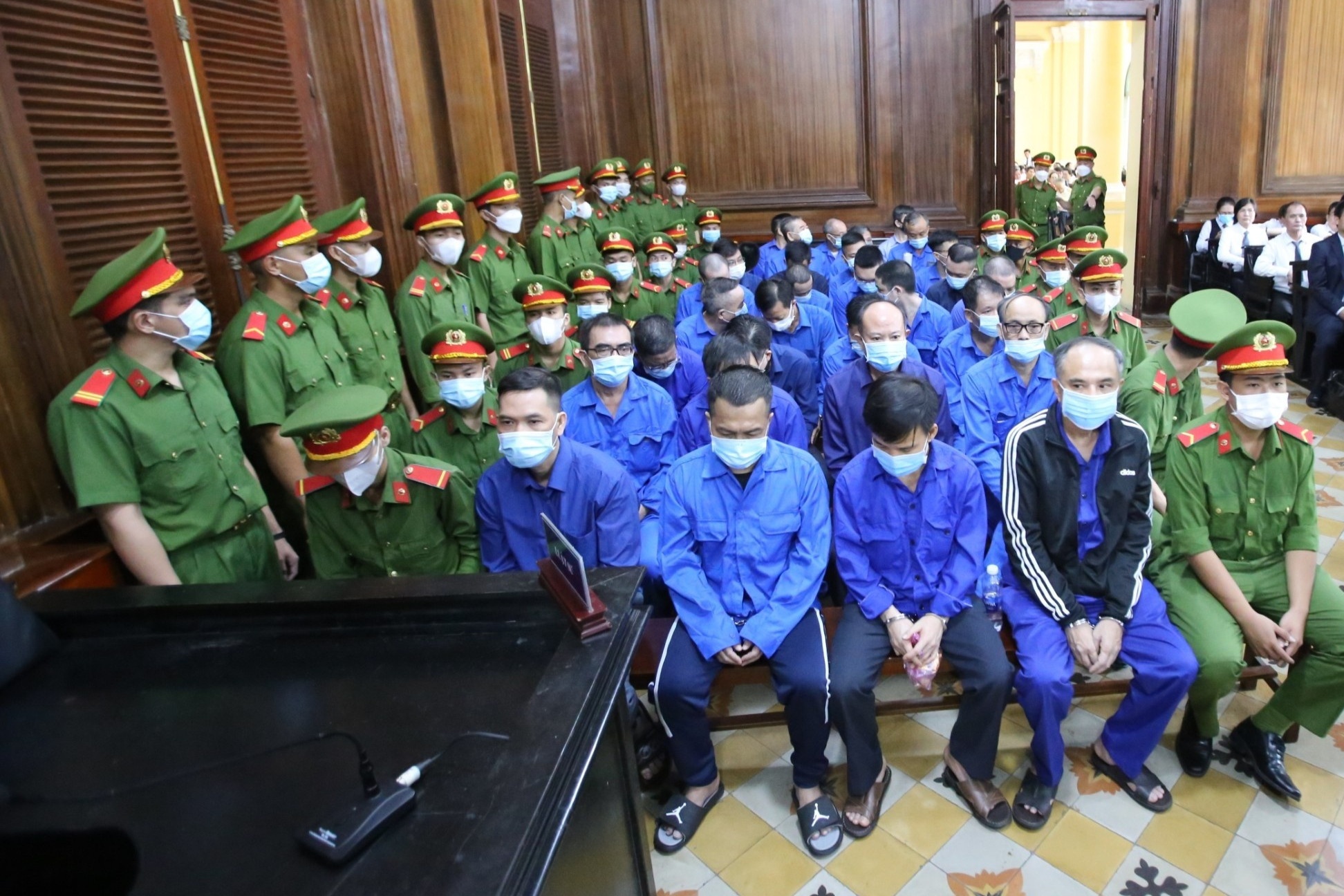 Cuc thue TP.HCM de nghi Thuduc House tra lai hon 365 ty dong hinh anh