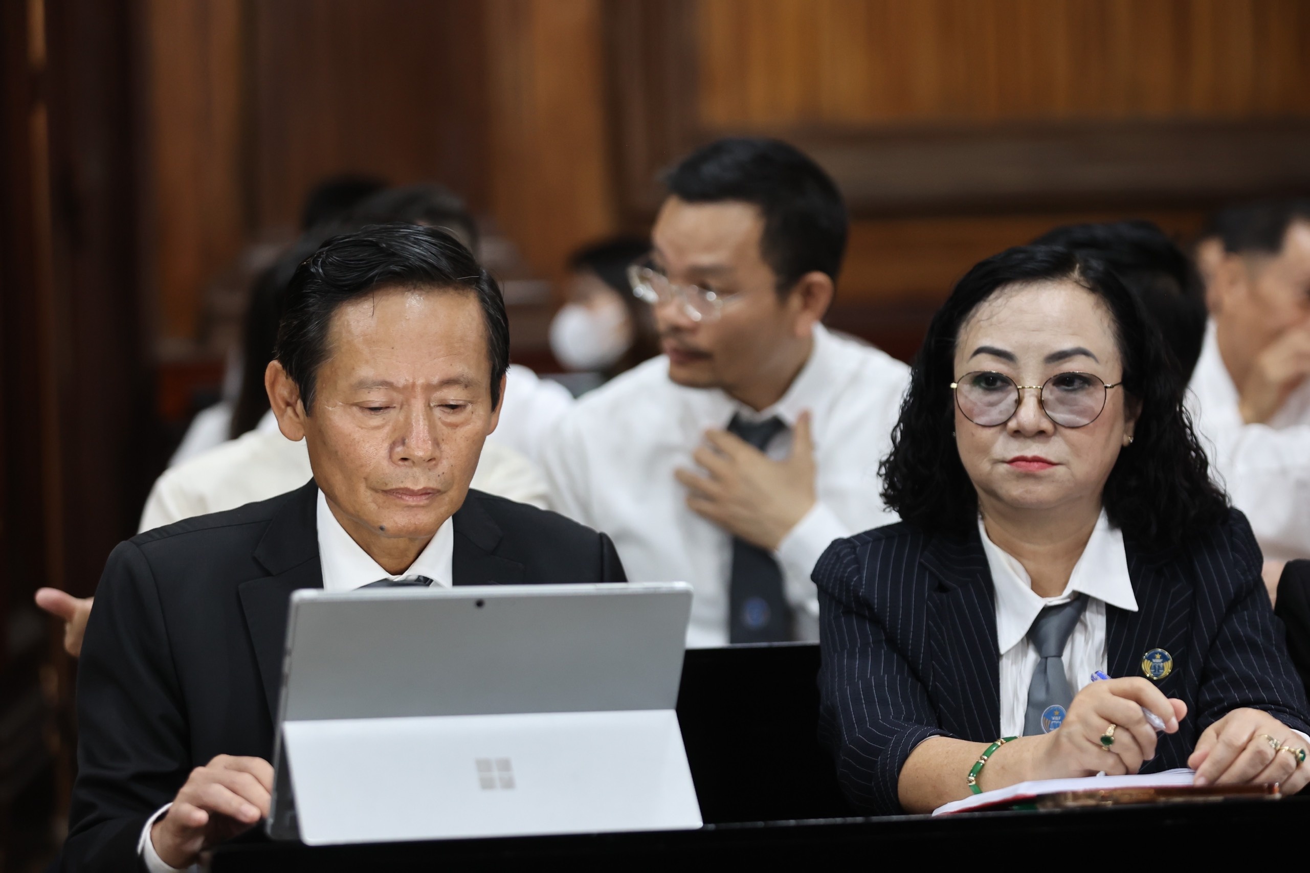 Luat su: 'Ong Diep Dung nghi 1.000 ty khong phai tai san Saigon Co.op' hinh anh