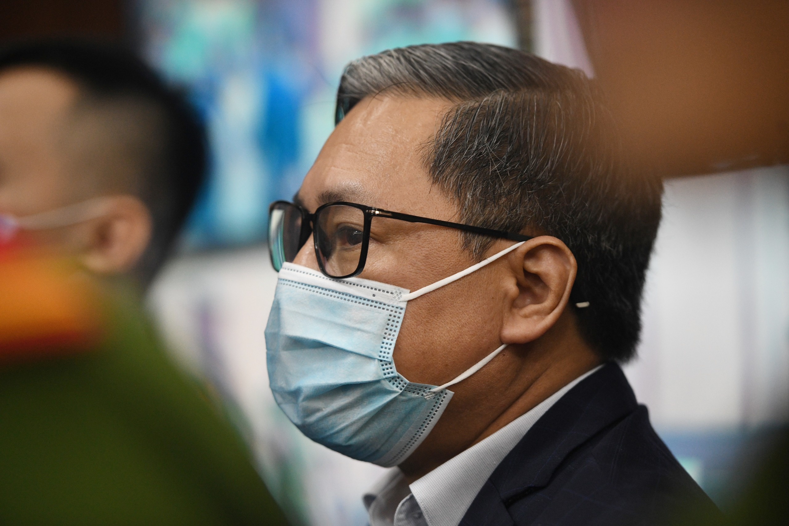 Nguyen Cao Tri duoc vang mat o mot so phien xu vu an Van Thinh Phat hinh anh