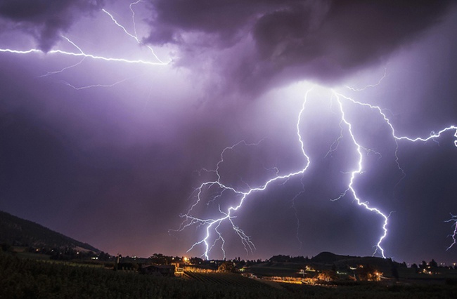 Tren duong ve nha, 2 nguoi bi set danh o Bac Kan hinh anh