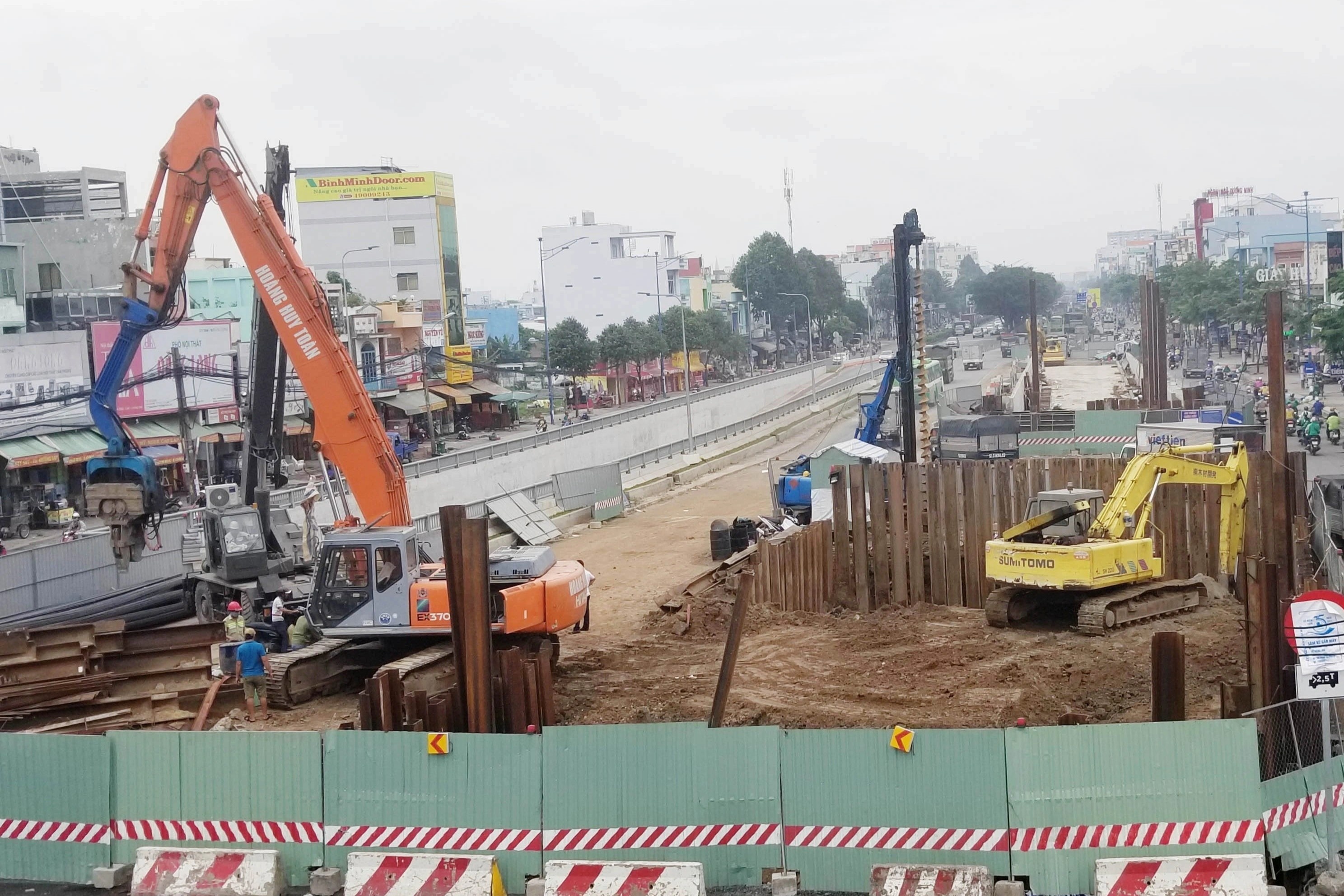 TP.HCM ngung thi cong toan bo cong trinh trong dip le 2/9 hinh anh