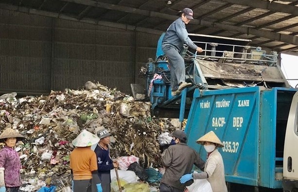 Nha may xu ly rac thai ran o Da Lat qua tai hinh anh